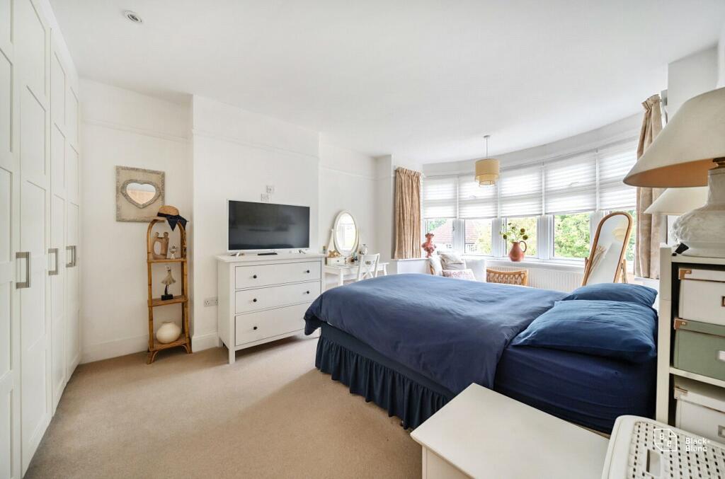 Additional image 12 of Hawes Lane, West Wickham, BR4