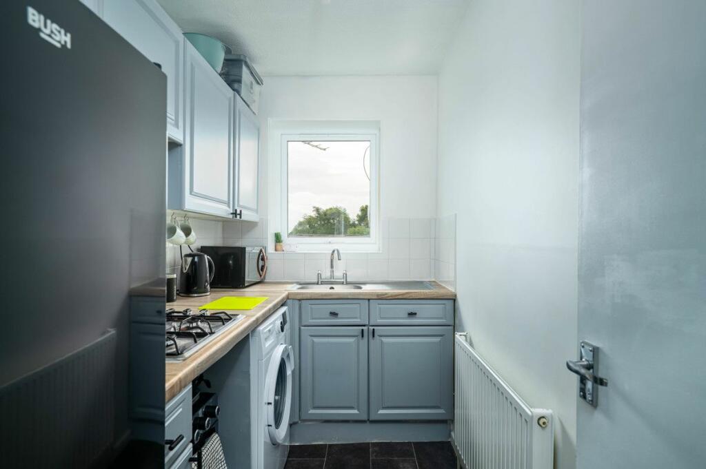 Additional image 9 of Adwalton Close, Drighlington