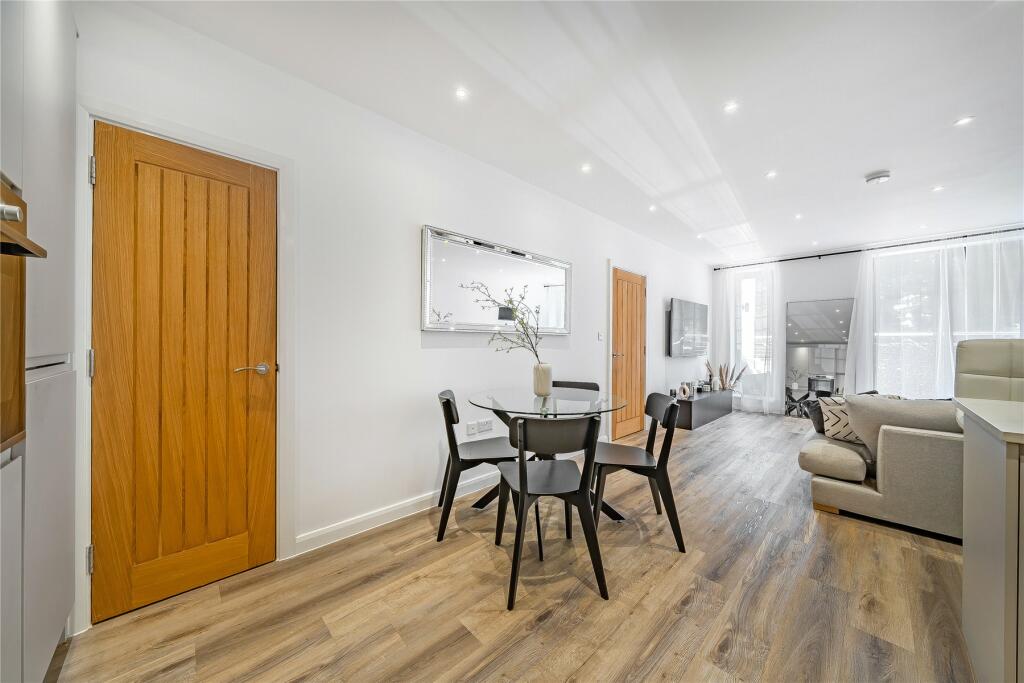 Additional image 22 of Southill Road, Chislehurst