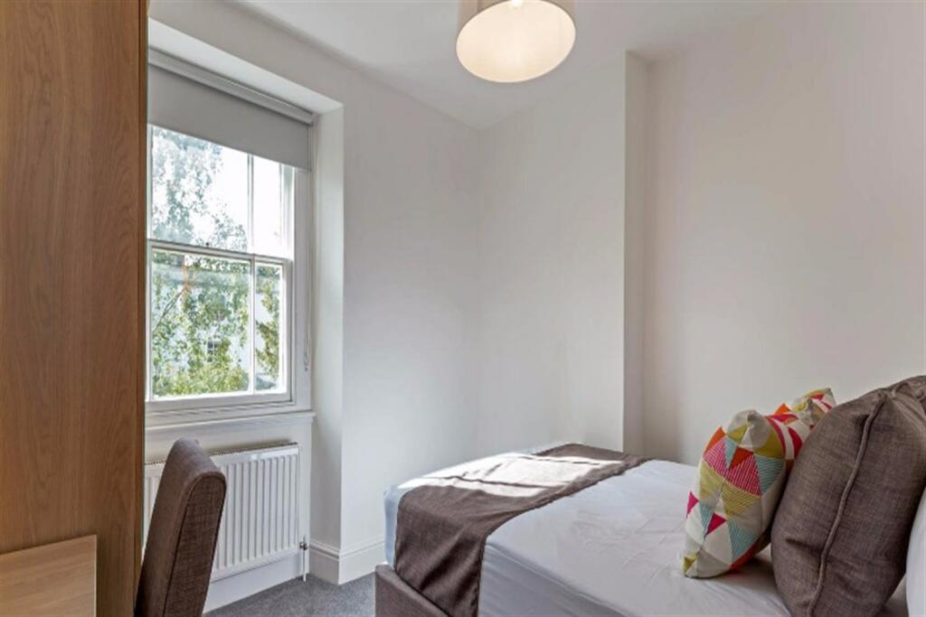 Additional image 6 of 3 bedroom property in Fremantle Road, Bristol