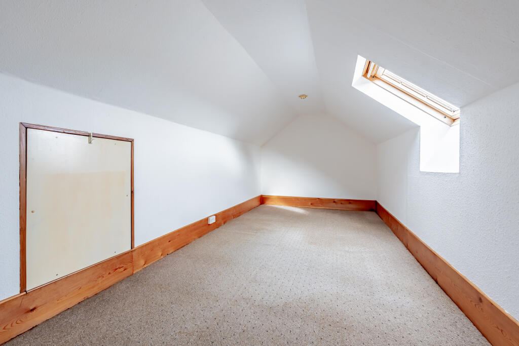 Additional image 14 of Beach Avenue, Severn Beach, Bristol, Gloucestershire