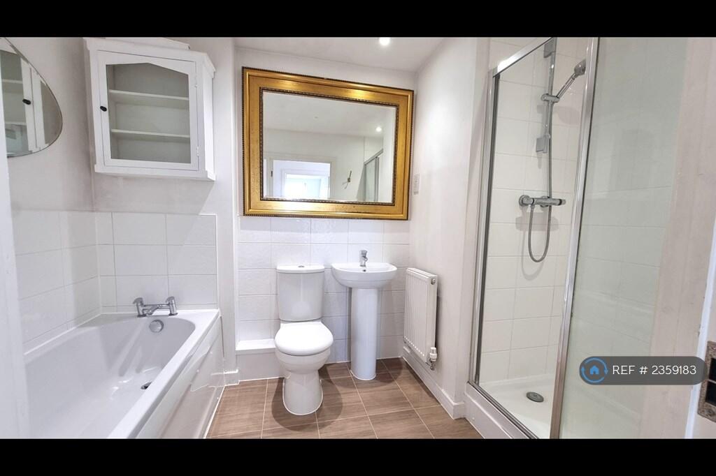 Additional image 4 of Wells View Drive, Bromley, BR2