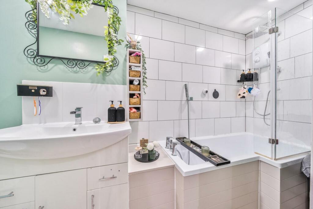 Additional image 6 of Croydon Road, Keston