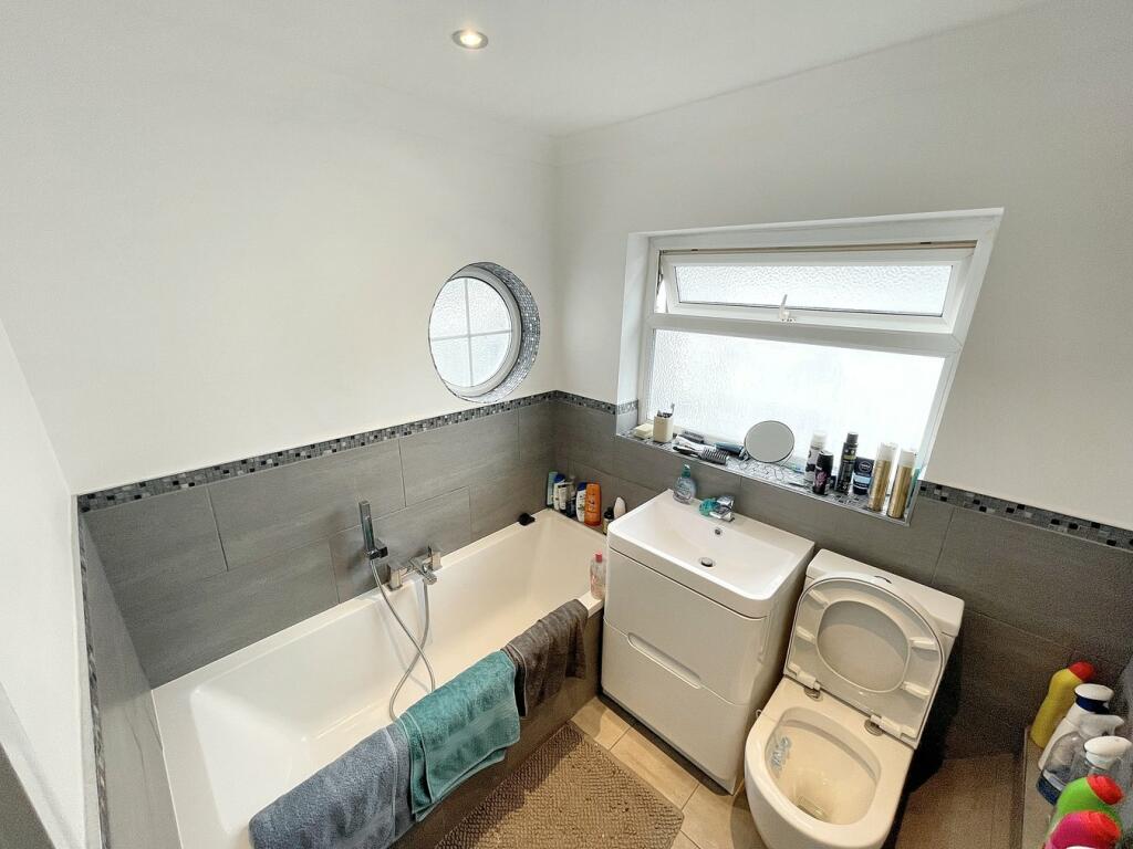 Additional image 11 of Queensway, Petts Wood, Orpington, BR5