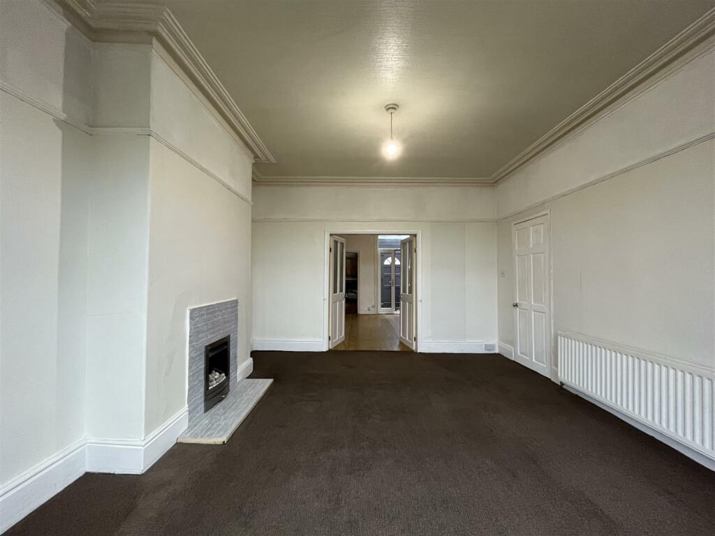 Additional image 8 of Huddersfield Road, Wyke, Bradford