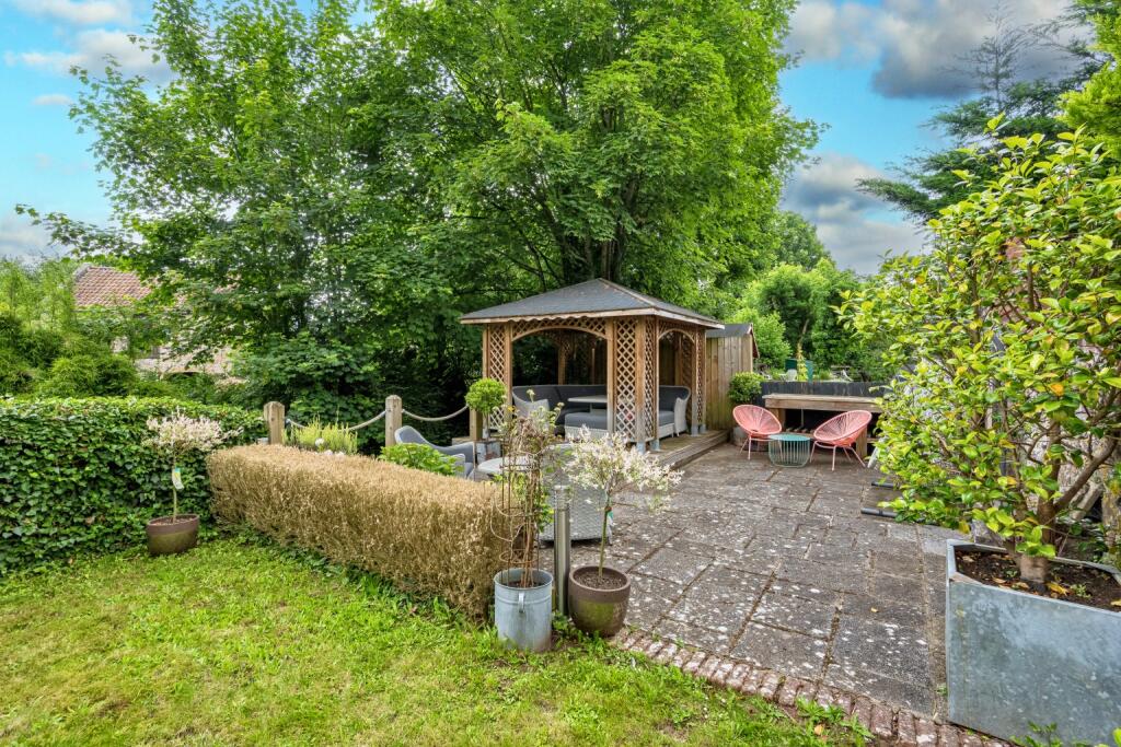 Additional image 19 of CHEDDAR