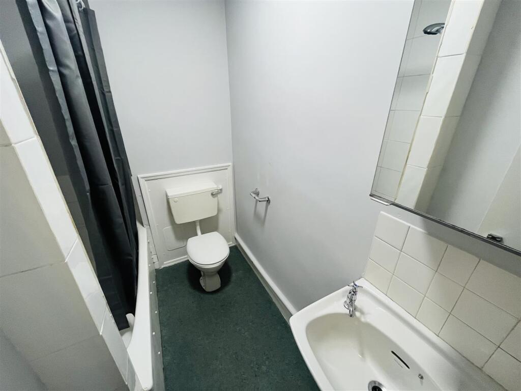 Additional image 7 of BPC00626 Garden Flat, Whatley Road, Clifton, Bristol