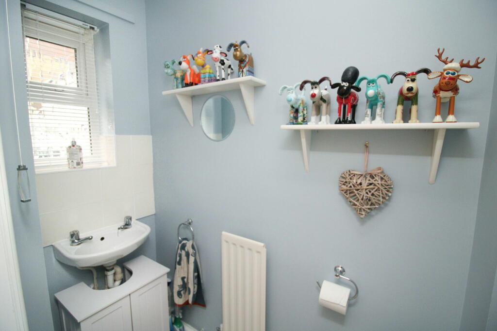 Additional image 5 of Eastcliff, Portishead, BS20 7AD
