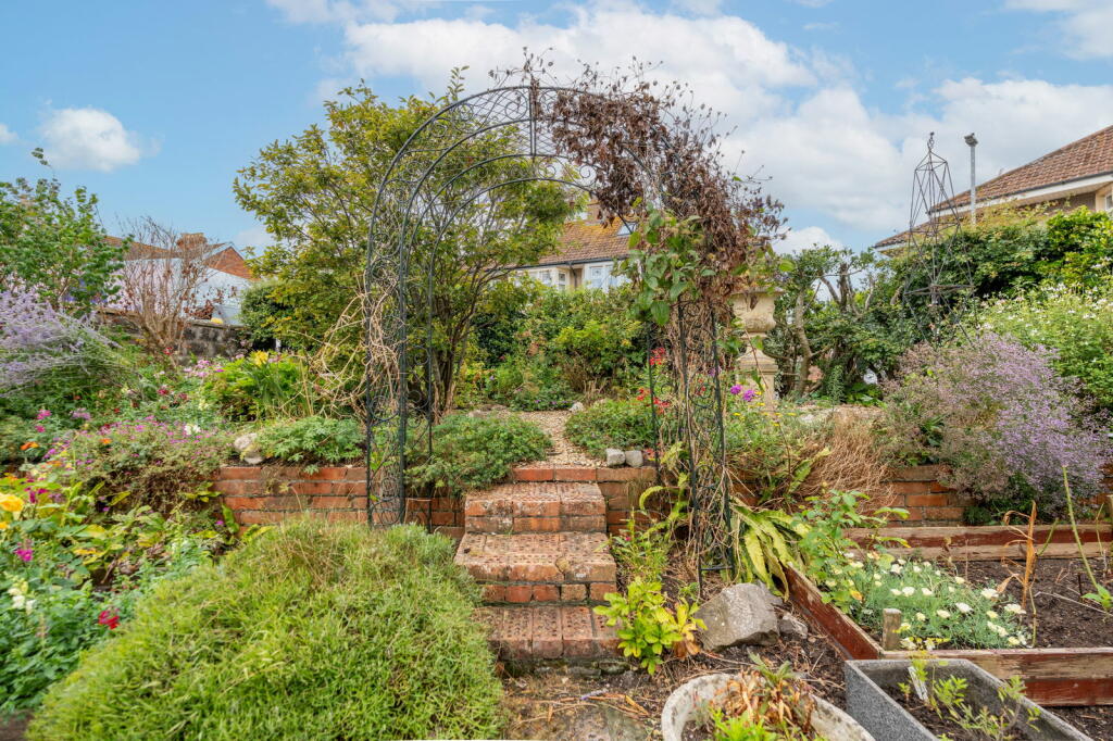 Additional image 19 of Berkeley Crescent, Uphill