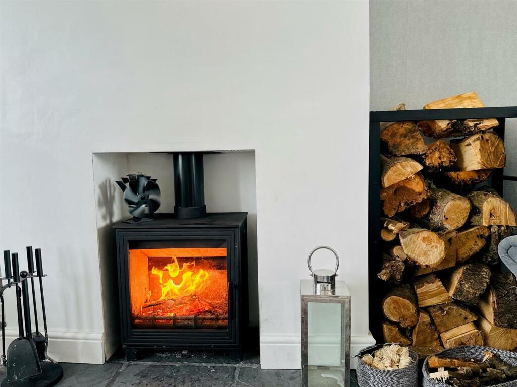 Additional image 4 of Central Avenue, Hanham, Bristol, BS15 3PQ