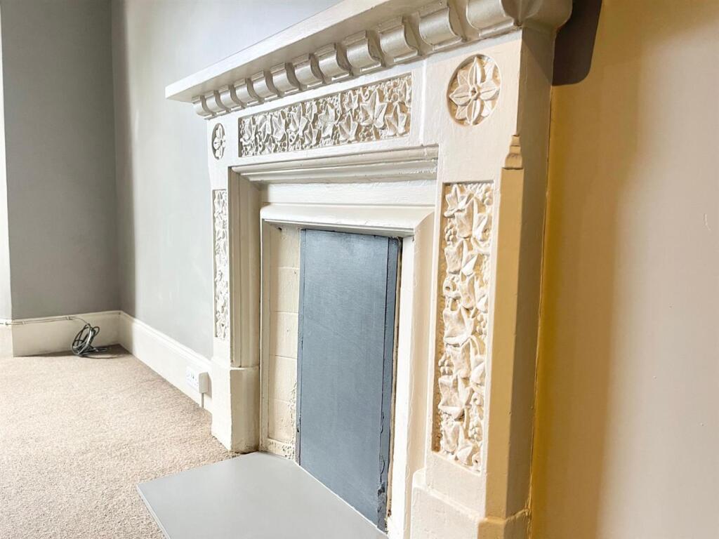 Additional image 8 of Flat 1 Pinehurst, 17 Bellevue Road, Clevedon