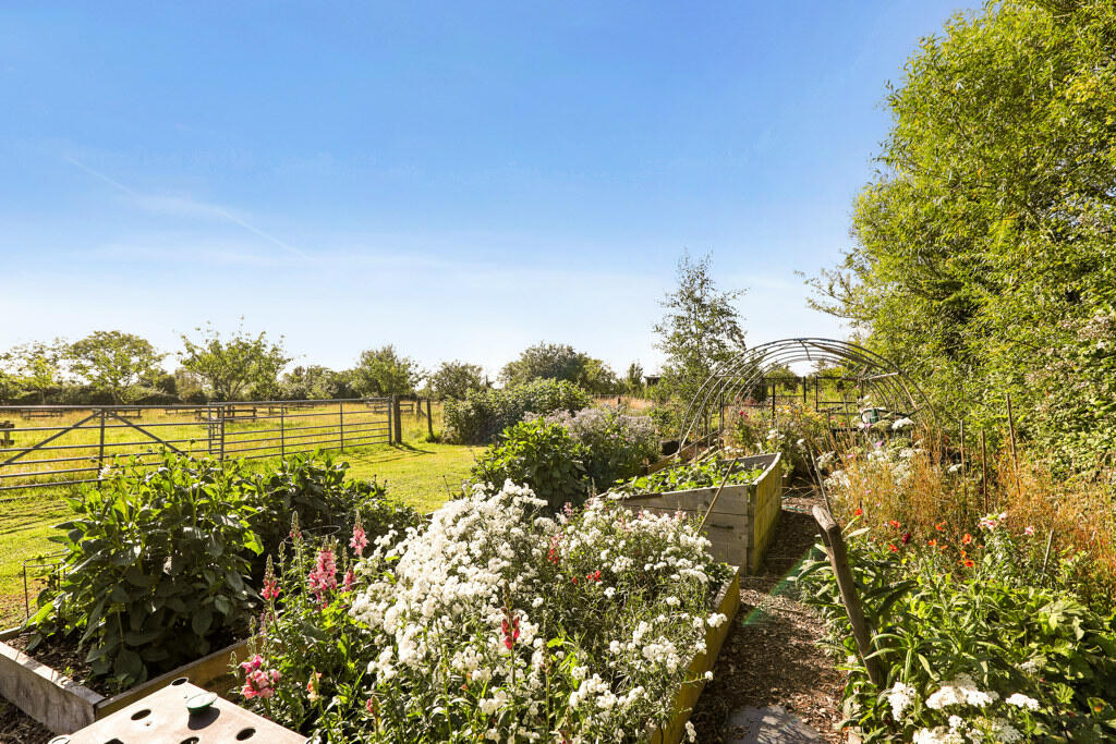 Additional image 28 of Swallows Barn, Sluice Farm, Wick St. Lawrence, Weston-Super-Mare, Somerset, BS22