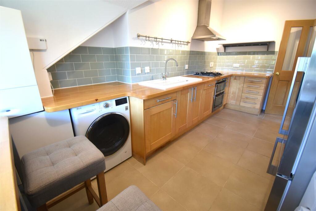 Additional image 7 of Spacious Apartment In Handsome Victorian House Just Off Downs