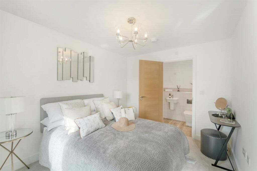 Additional image 11 of Plot 110 Locking Parklands - BRAND NEW HOME