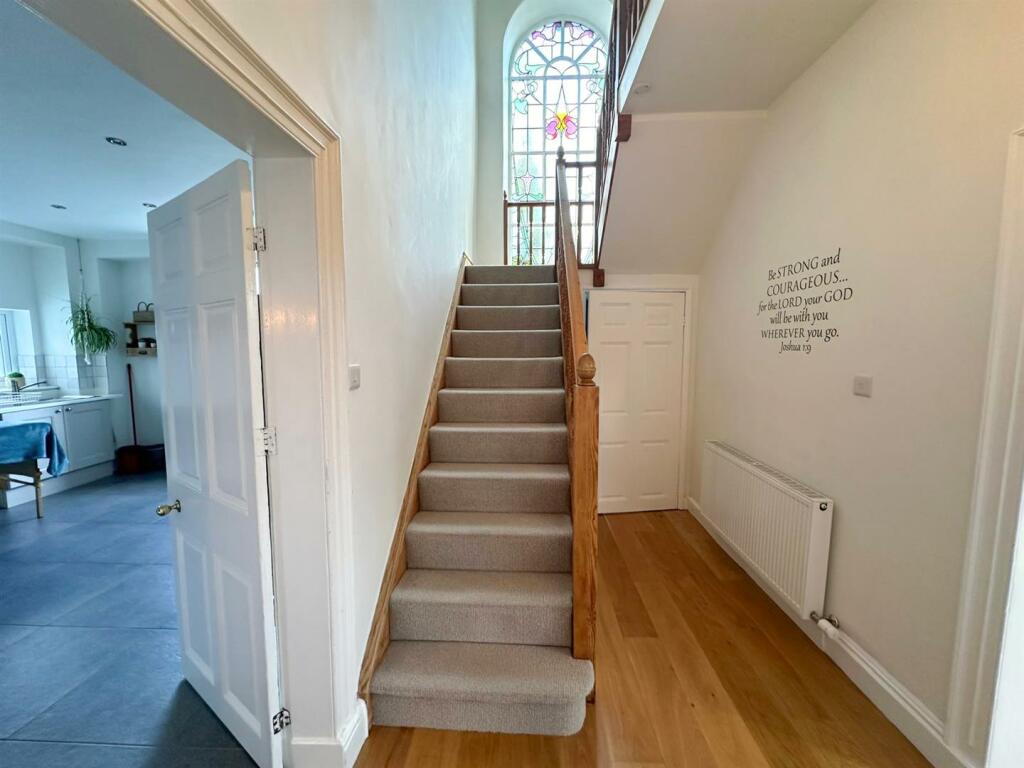 Additional image 12 of Acorn House, Pot Lane, Steeton,