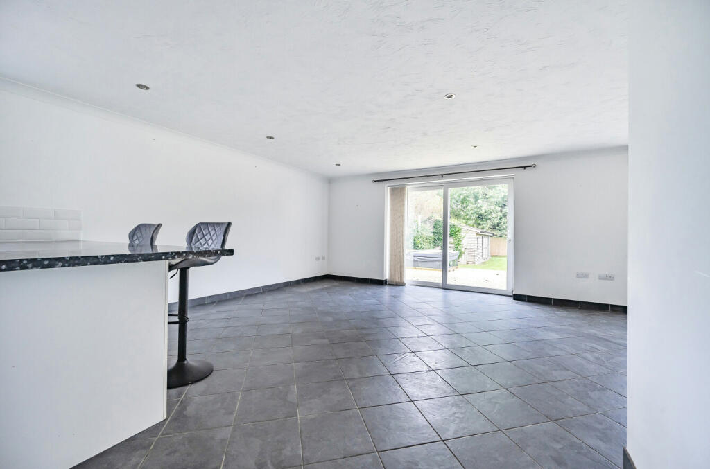 Additional image 6 of Crookes Lane, Kewstoke, Weston-super-Mare, Somerset, BS22