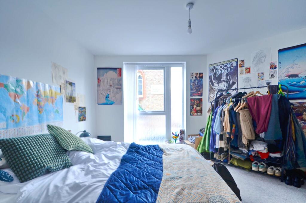 Additional image 8 of Durnford Avenue, Southville