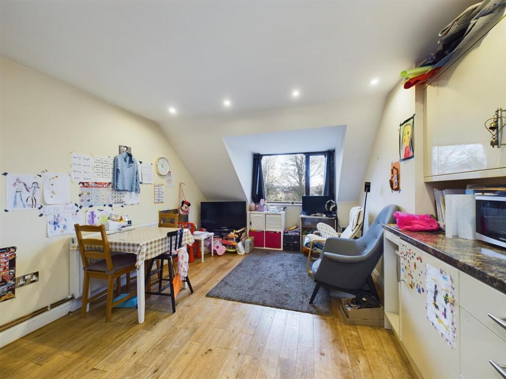 Additional image 3 of 99b Redland Road, Redland