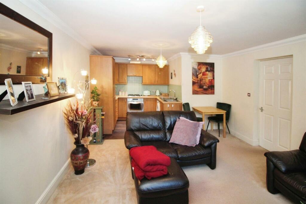 Additional image 9 of The Strone, Apperley Bridge, Bradford, BD10 0NZ