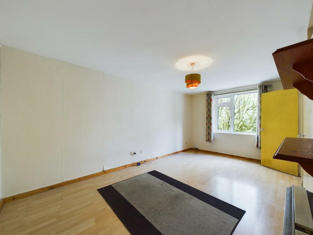 Additional image 2 of Montague Hill South, Kingsdown, Bristol