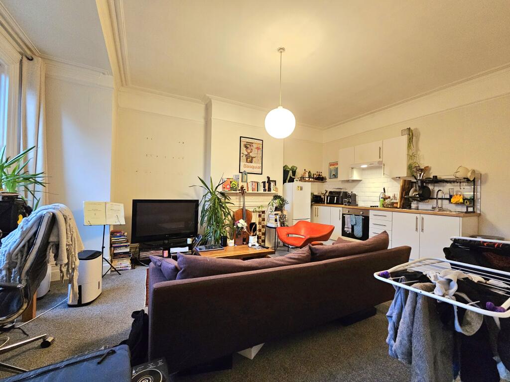 Additional image 7 of Queen Anne Avenue, Bromley BR2