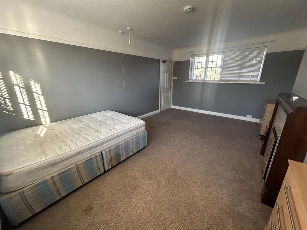 Additional image 2 of Bromley Common, Bromley, BR2