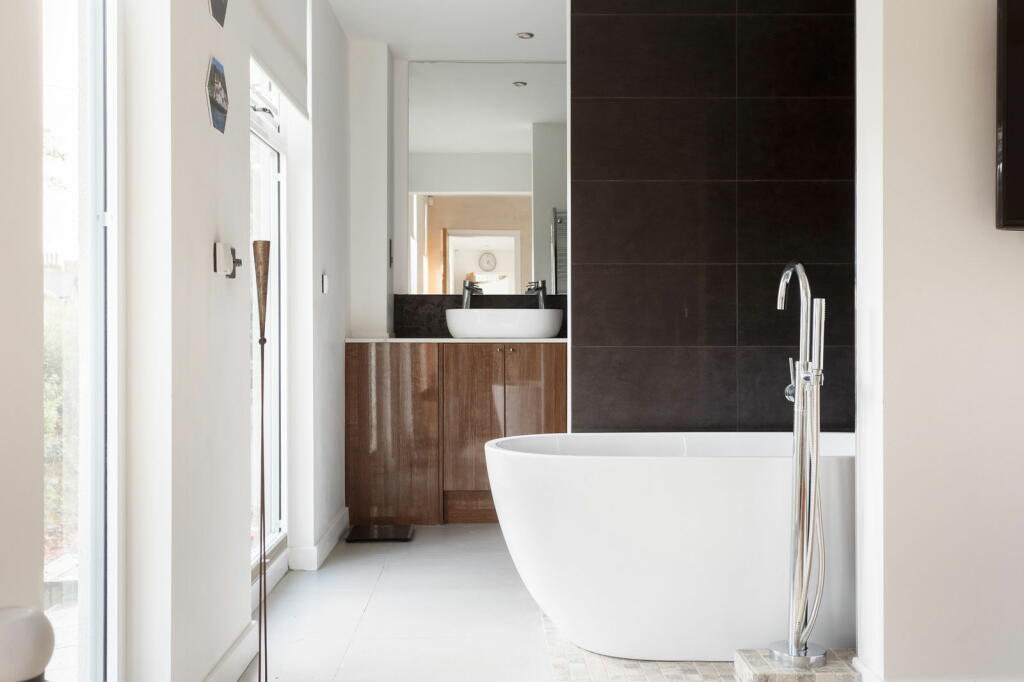 Additional image 24 of Skipton Road, Keighley, Bradford, BD20 6HJ