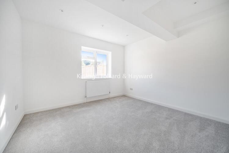 Additional image 7 of Daerwood Close Bromley BR2