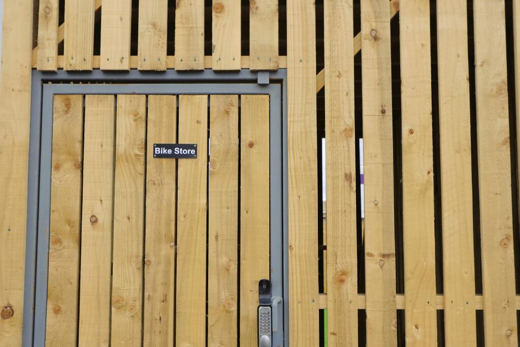 Additional image 19 of Gloucester Road, Patchway, Bristol