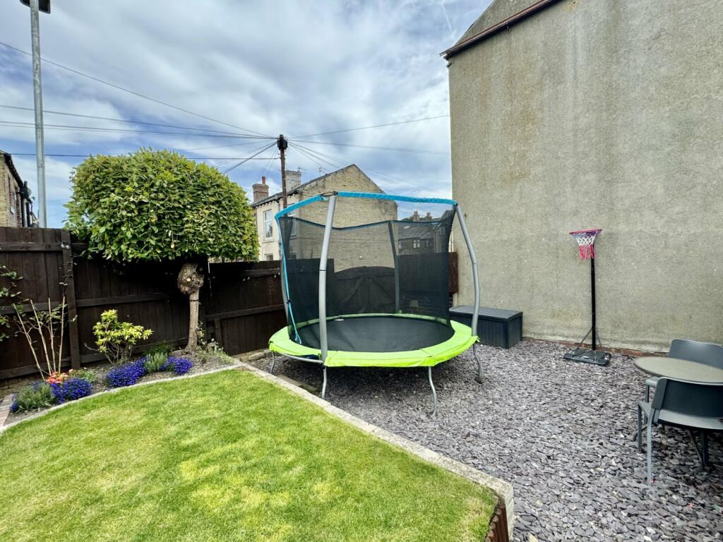Additional image 16 of Vine Street, Cleckheaton, BD19
