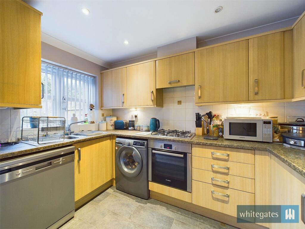 Additional image 7 of Frogmoor Avenue, Bradford, West Yorkshire, BD12