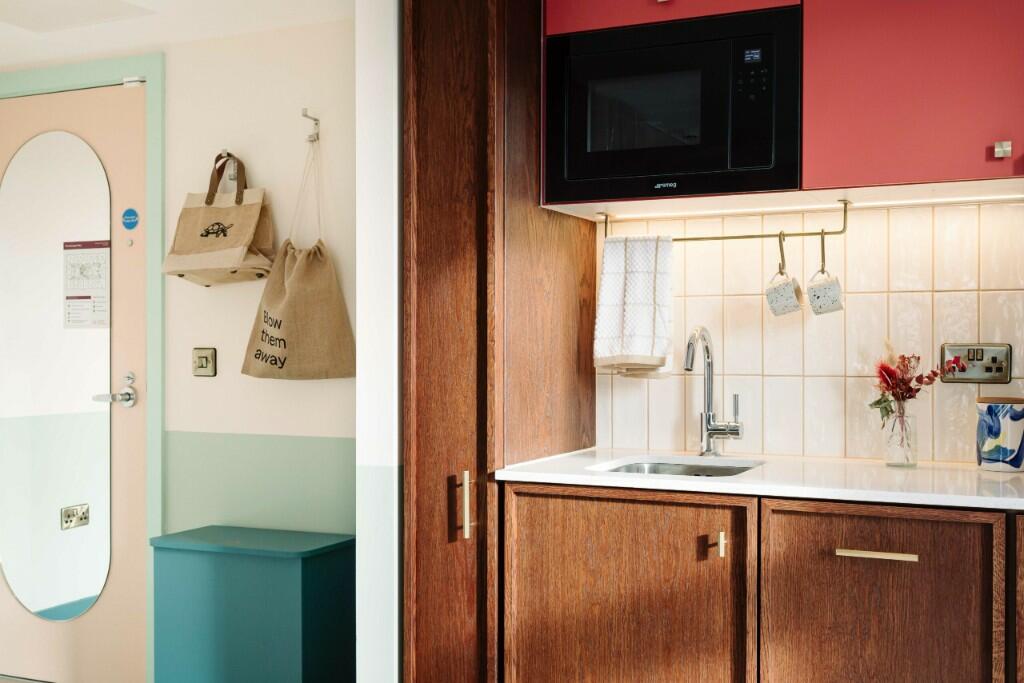 Additional image 7 of Queen Street, Belfast, County Antrim, Northern Ireland, BT1