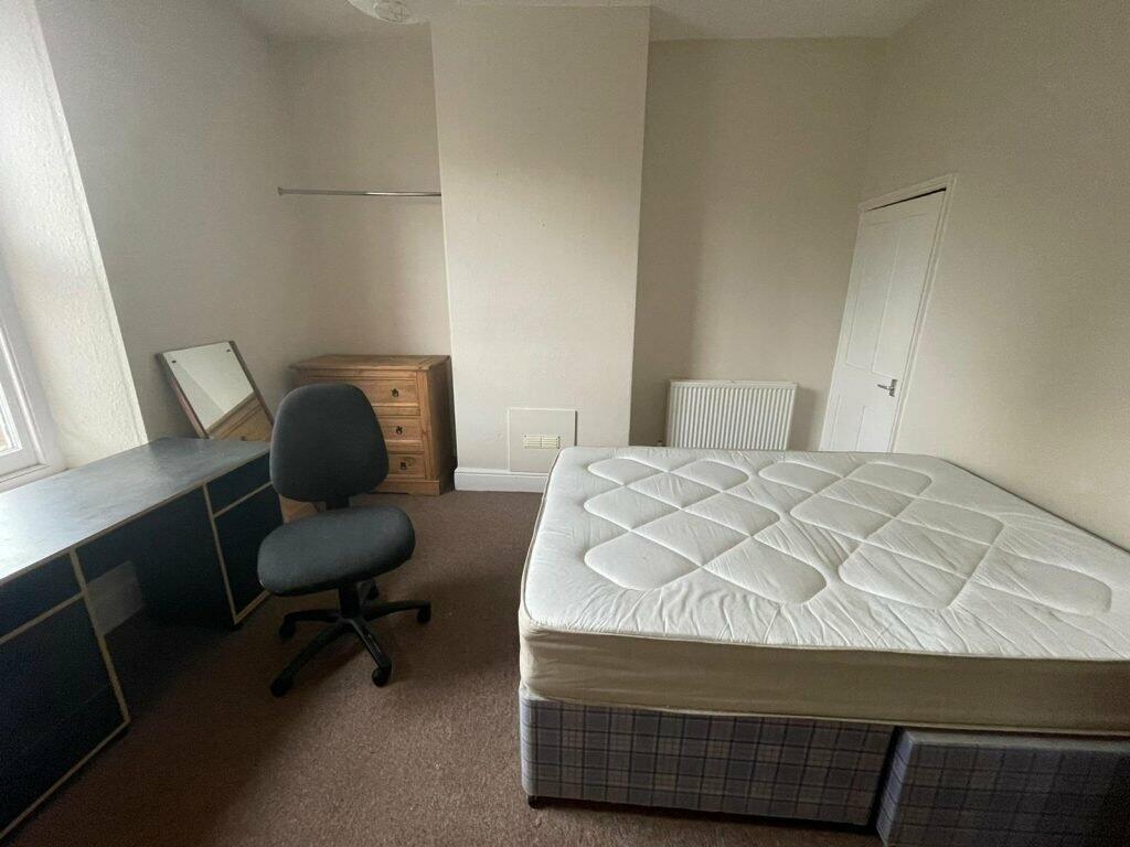 Additional image 5 of Chesterfield Road Top Ref 601