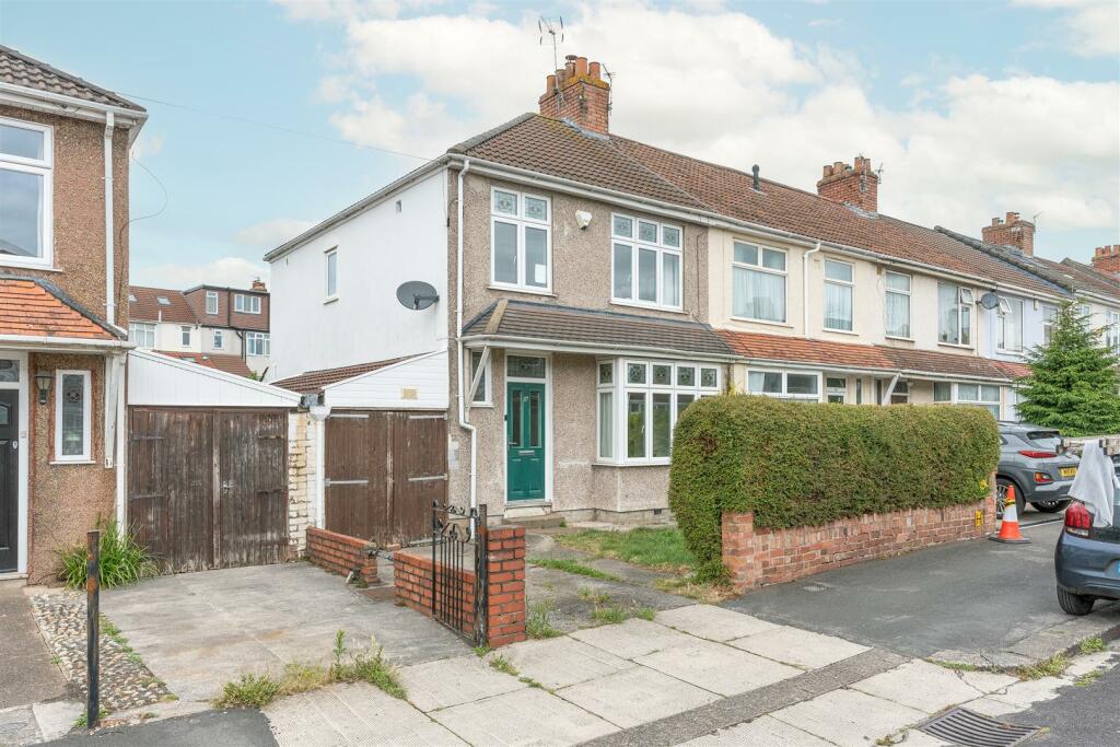 Sandling Avenue, Bristol