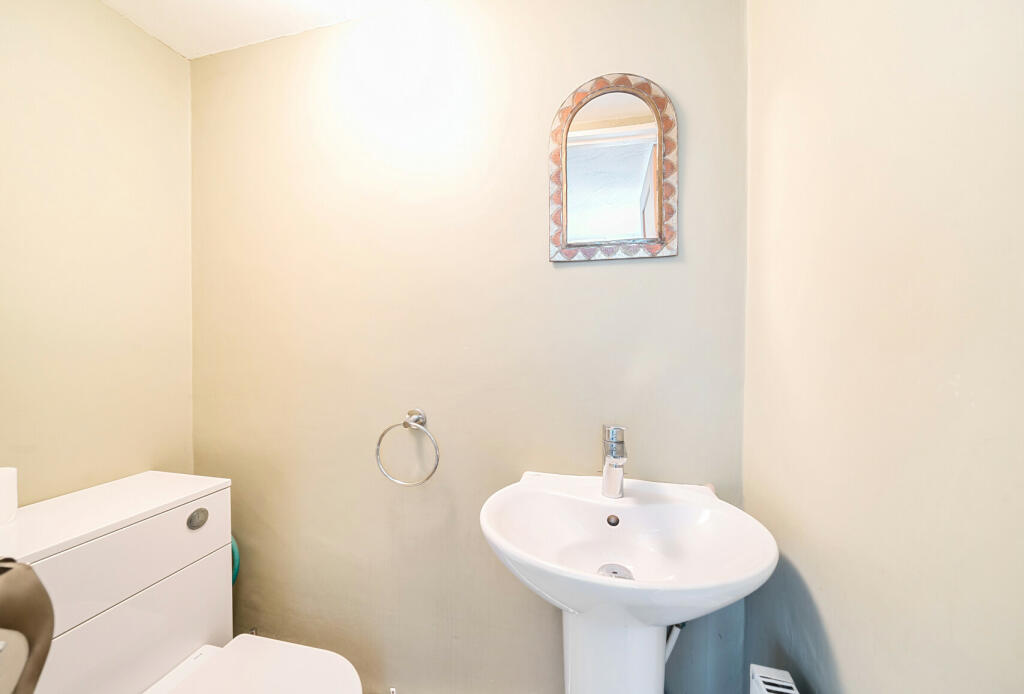 Additional image 15 of Elmgrove Drive, Yate, Bristol, Gloucestershire, BS37