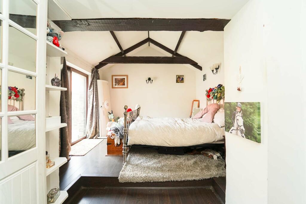 Additional image 8 of The Old Wagon House, Clevedon, BS21