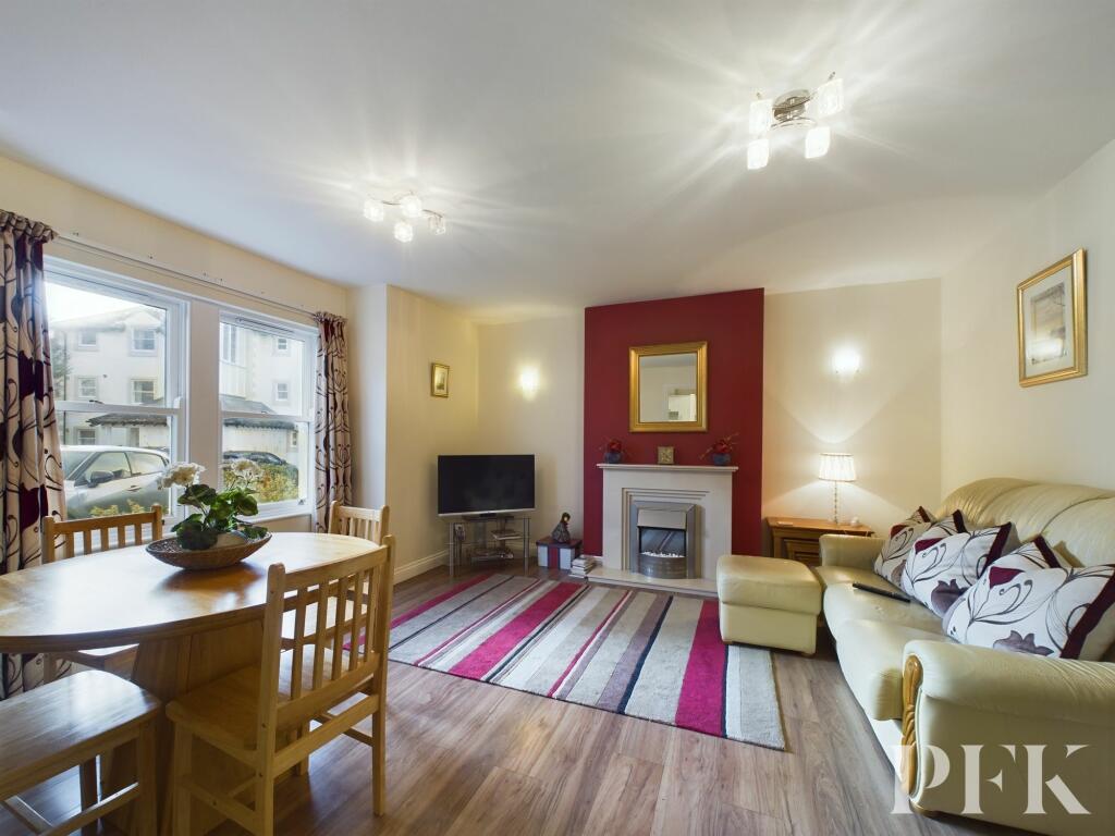 Additional image 3 of Elliott Park, Greta Grove House Elliott Park, CA12