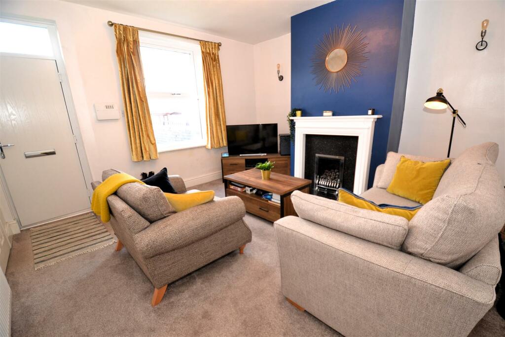 Additional image 2 of Brighton Terrace, Scholes, Cleckheaton