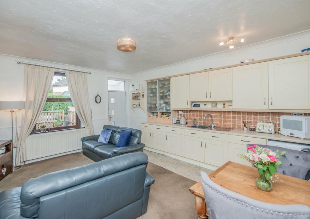 Additional image 4 of Moor Lane, Gomersal, Cleckheaton, BD19