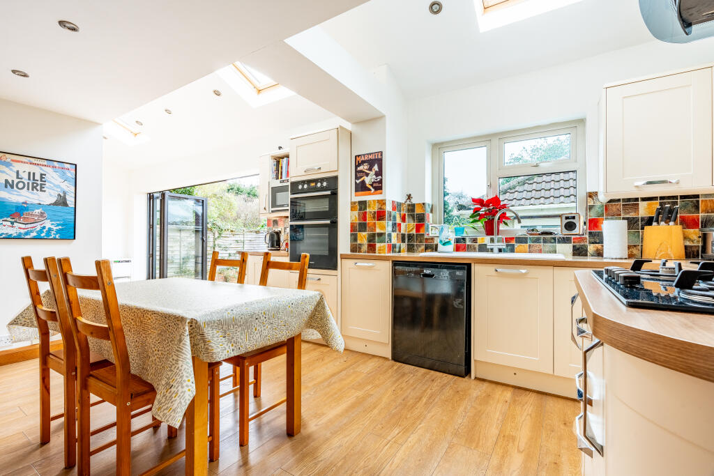 Additional image 28 of Bromley Heath Avenue, BS16