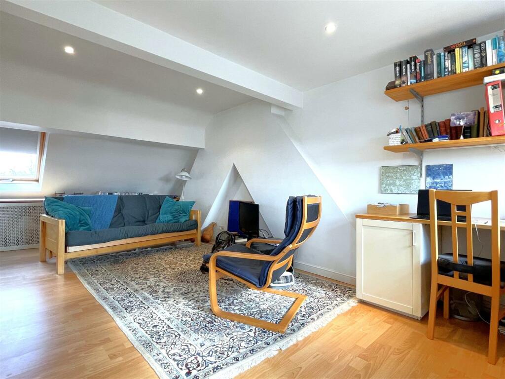 Additional image 12 of Blenheim Road, Bickley, Bromley, BR1