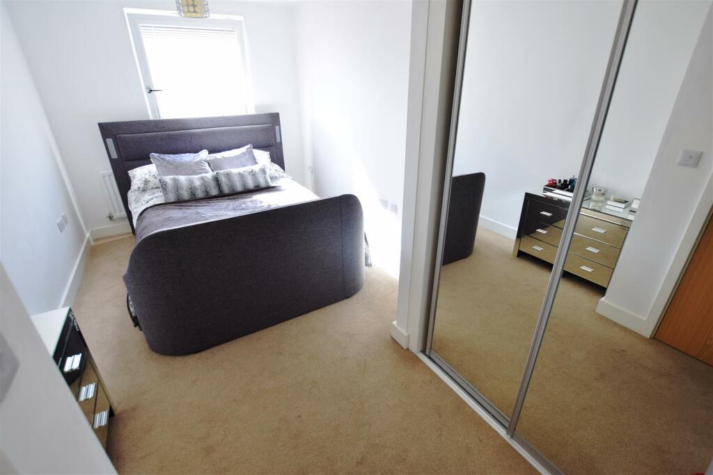 Additional image 7 of Argentia Place, Portishead.