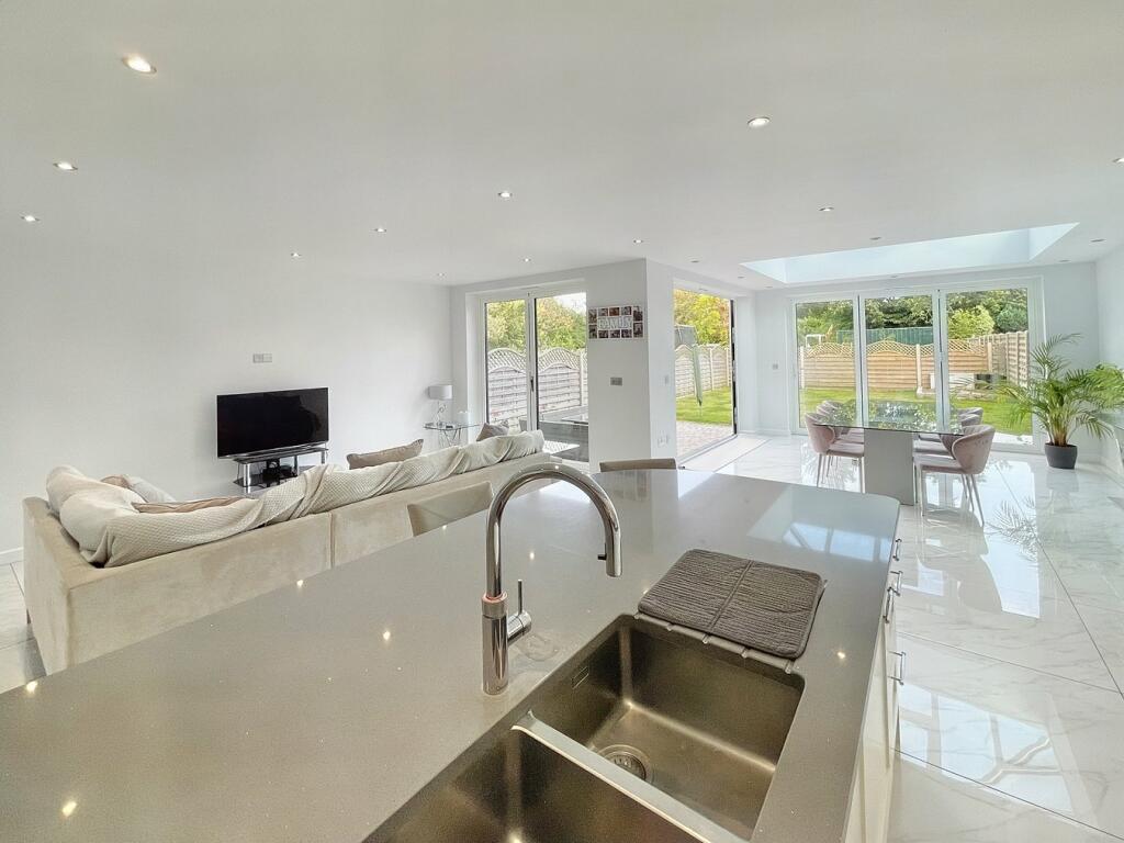 Additional image 8 of Chislehurst Road, Petts Wood, Orpington, BR5