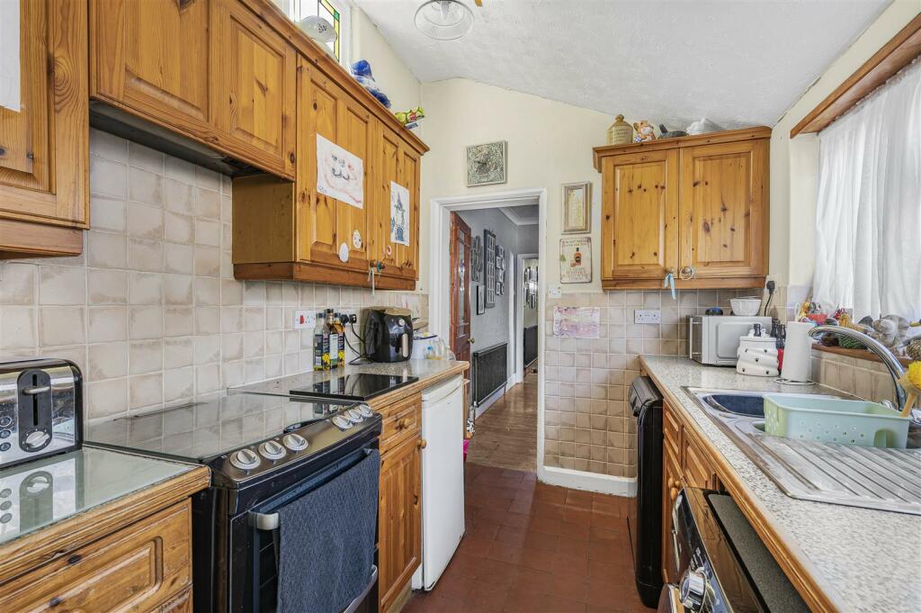 Additional image 9 of Lawes Avenue, Newhaven