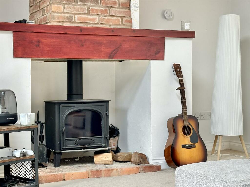 Additional image 27 of Twitchens Lane, Draycott