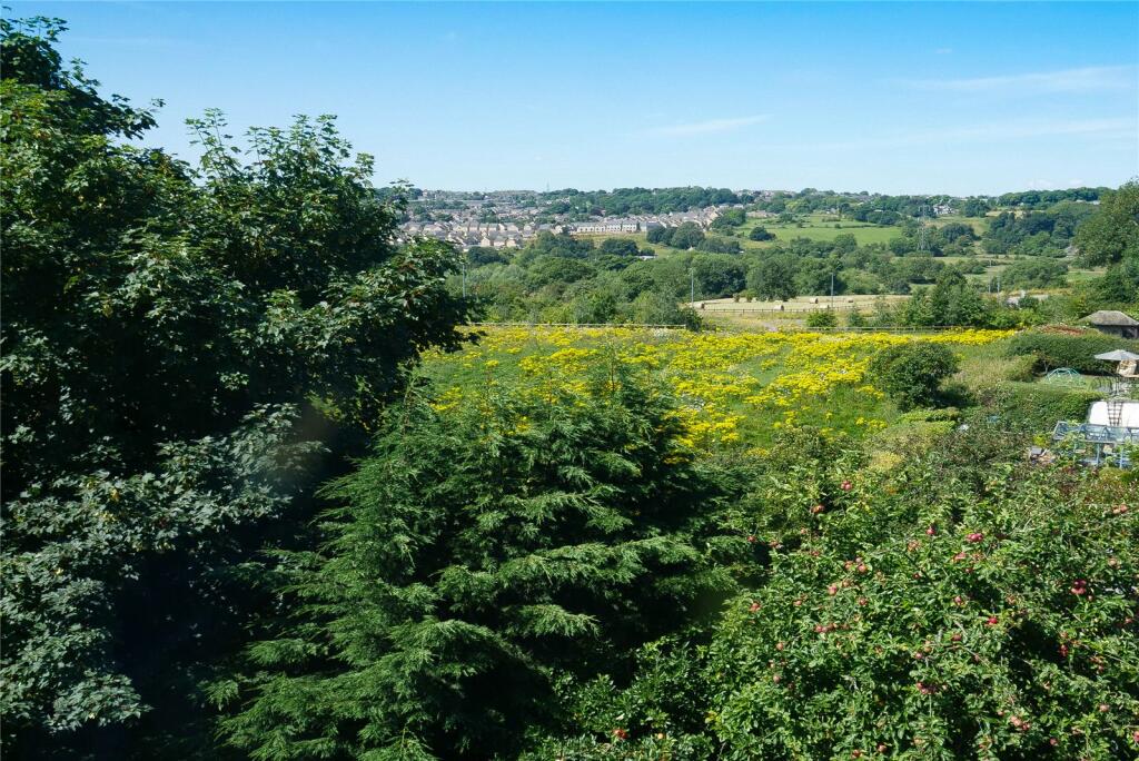 Additional image 6 of The Strone, Apperley Bridge, Bradford, West Yorkshire, BD10