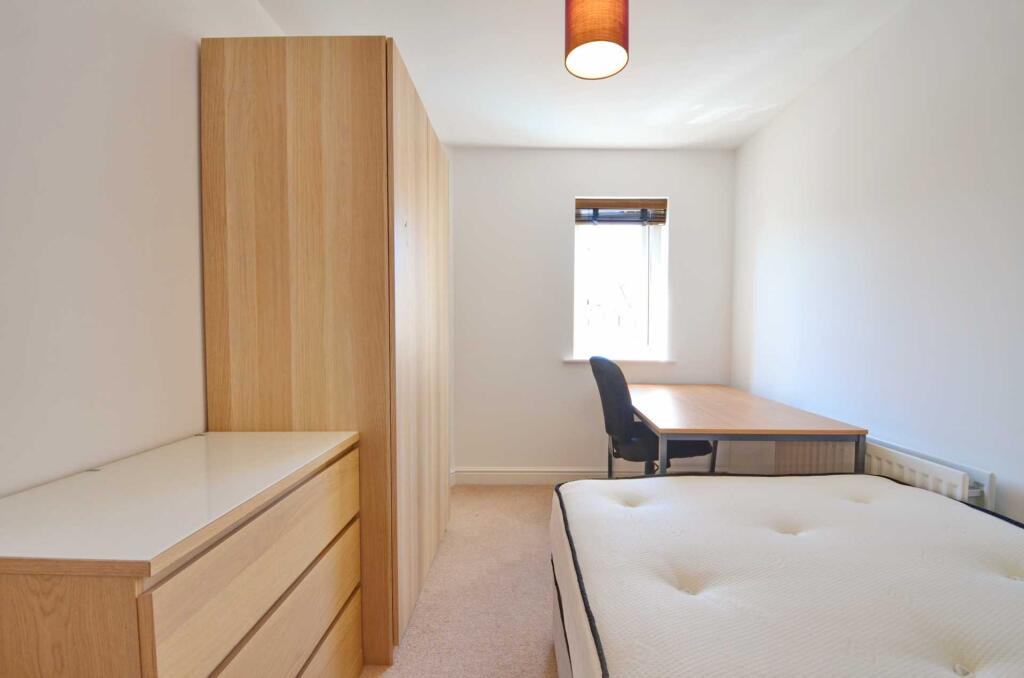 Additional image 12 of Hatton Road, Cheswick Village