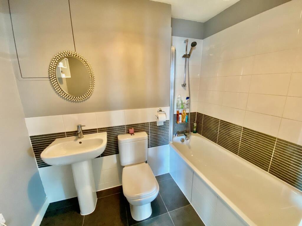 Additional image 14 of The Eye, Glass Wharf, Bristol