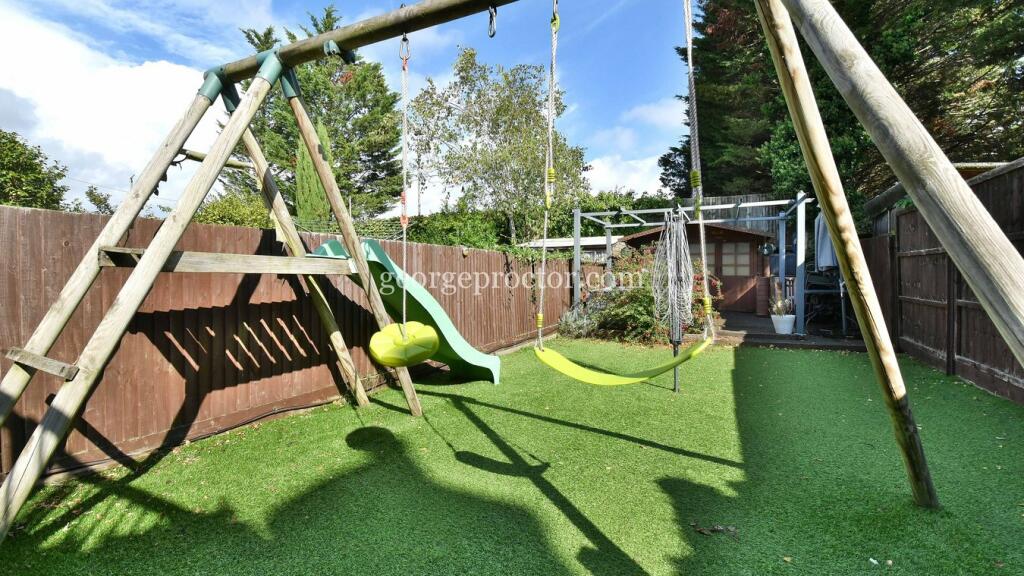 Additional image 11 of Haywood Road, Bromley, BR2