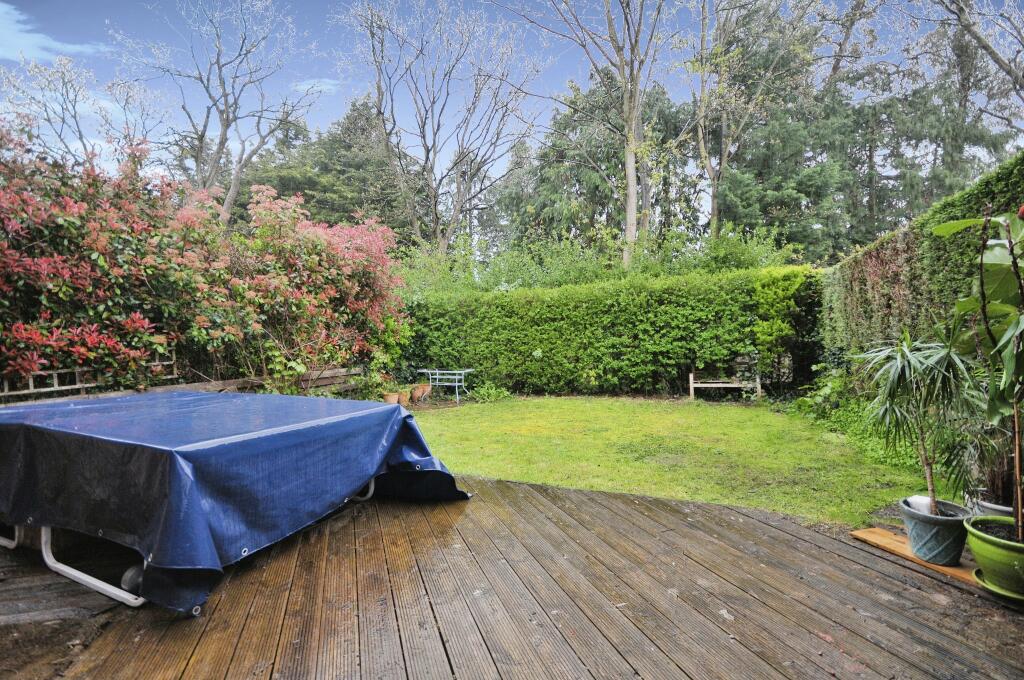 Additional image 12 of Oakham Drive, Bromley, BR2
